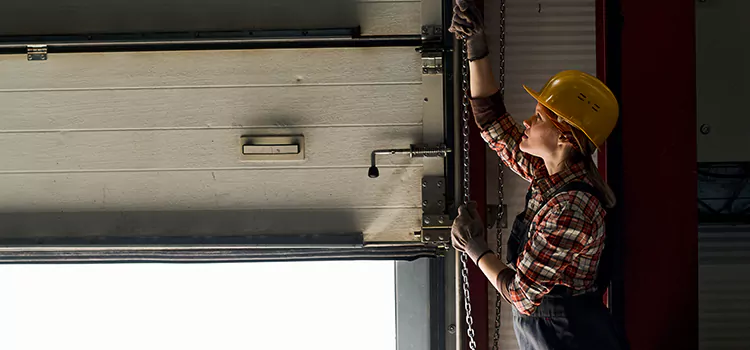 Addressing Common Garage Door Stoppage Issues in Casa Grande, AZ